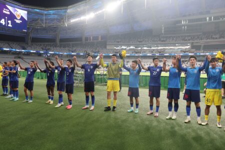 媒体人：申花明年1月初集结赴海南集训，阵容补强需抓紧推进