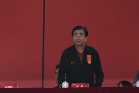 宋凯寄语U20国青：心无旁骛、聚精会神、全力以赴、抓好备战