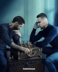 贝蒂斯将梅西C罗弈棋的海报进行修改，换成了安东尼和伊斯科