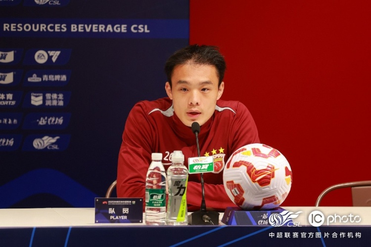 穆斯卡特:明天的比赛再次给了球队一个机会,去发挥更高的水准 3 穆斯卡特:明天的比赛再次给了球队一个机会,去发挥更高的水准