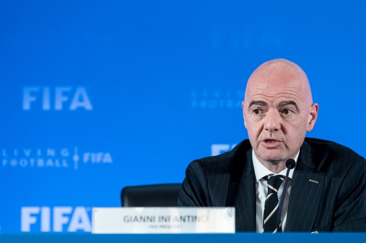 因凡蒂诺：FIFA目标通过女足世界杯营收10亿美元，再重新投资女足