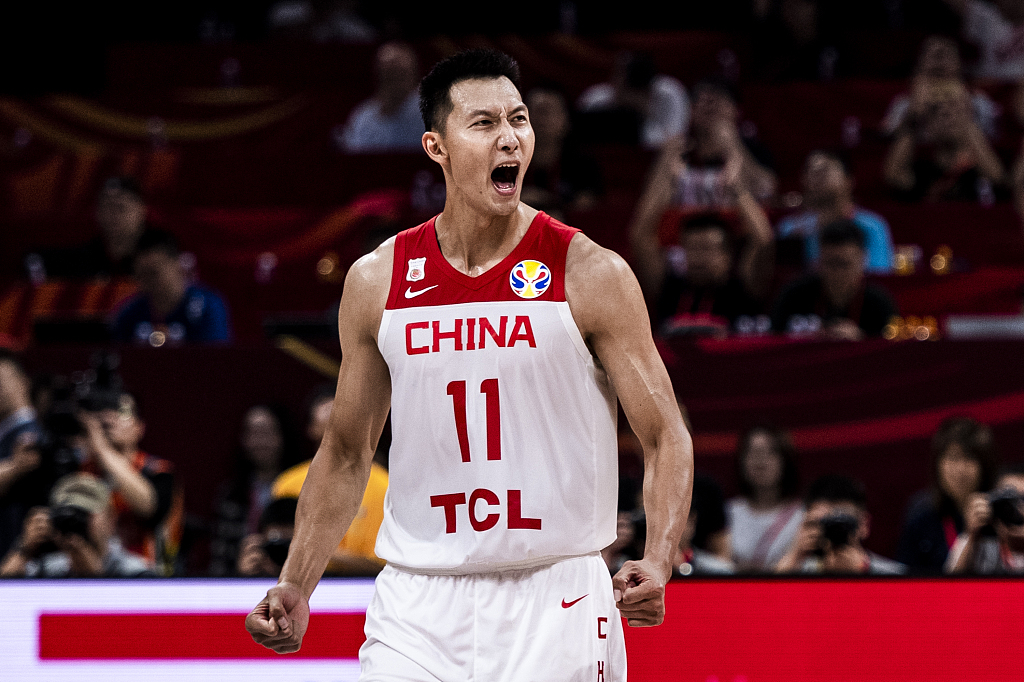 FIBA官网评U19世青赛历史TOP50球员，易建联排名第46位