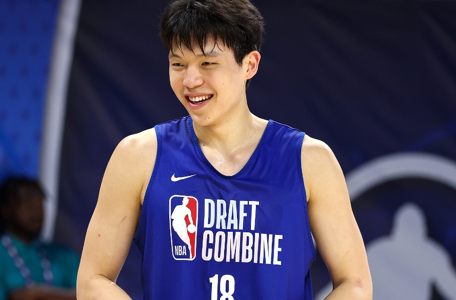 NBADraft更新模拟选秀排名：杨瀚森较上一期顺位下滑一位