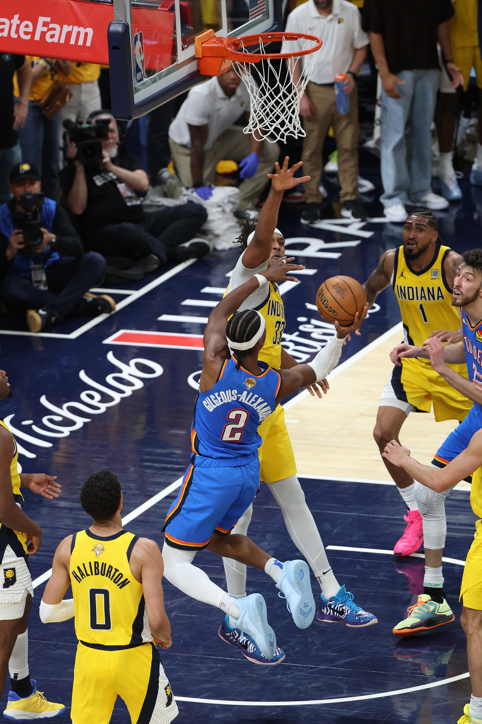 NBA历史上有12个加拿大人拿过总冠军，但仅SGA拿过FMVP