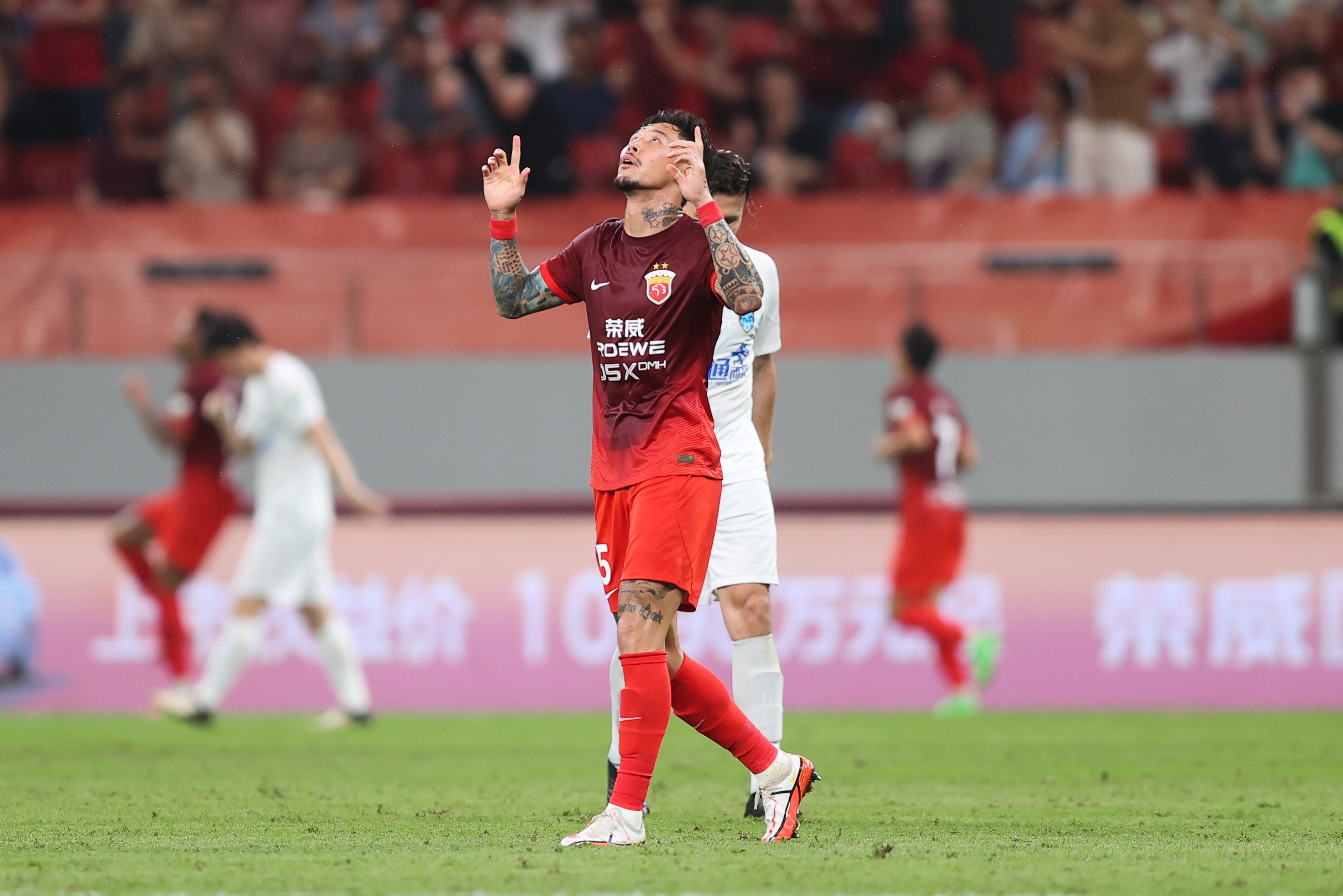 记者：李昂和魏震大概率让穆斯卡特不舒服 张琳芃又岁月不饶人