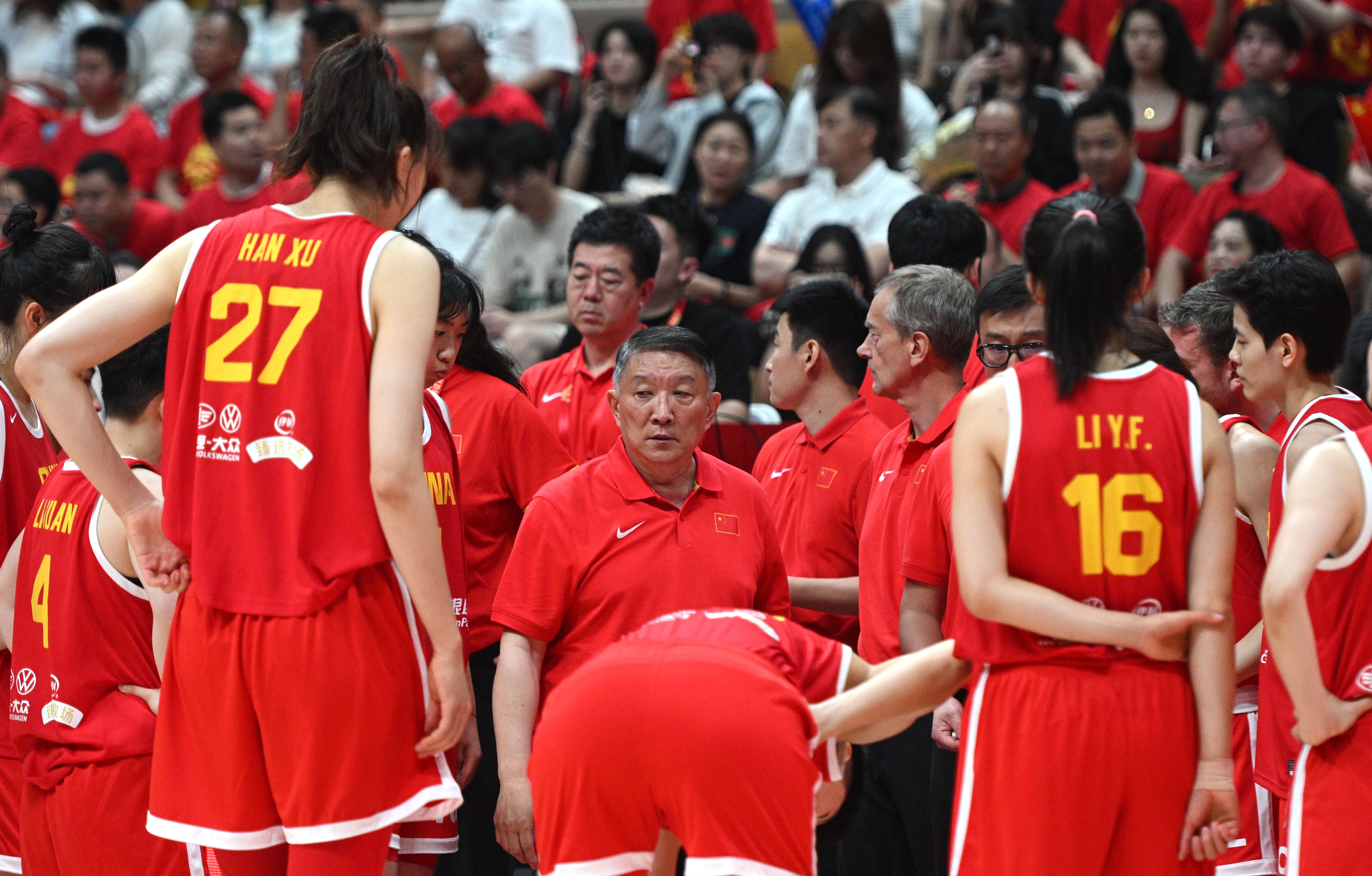 若中国女篮与澳大利亚在亚洲杯决赛相遇，你认为中国姑娘们能赢几分？