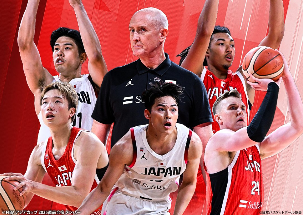制霸内线！霍金森狂砍26分13篮板，下半场独砍20分带队逆转