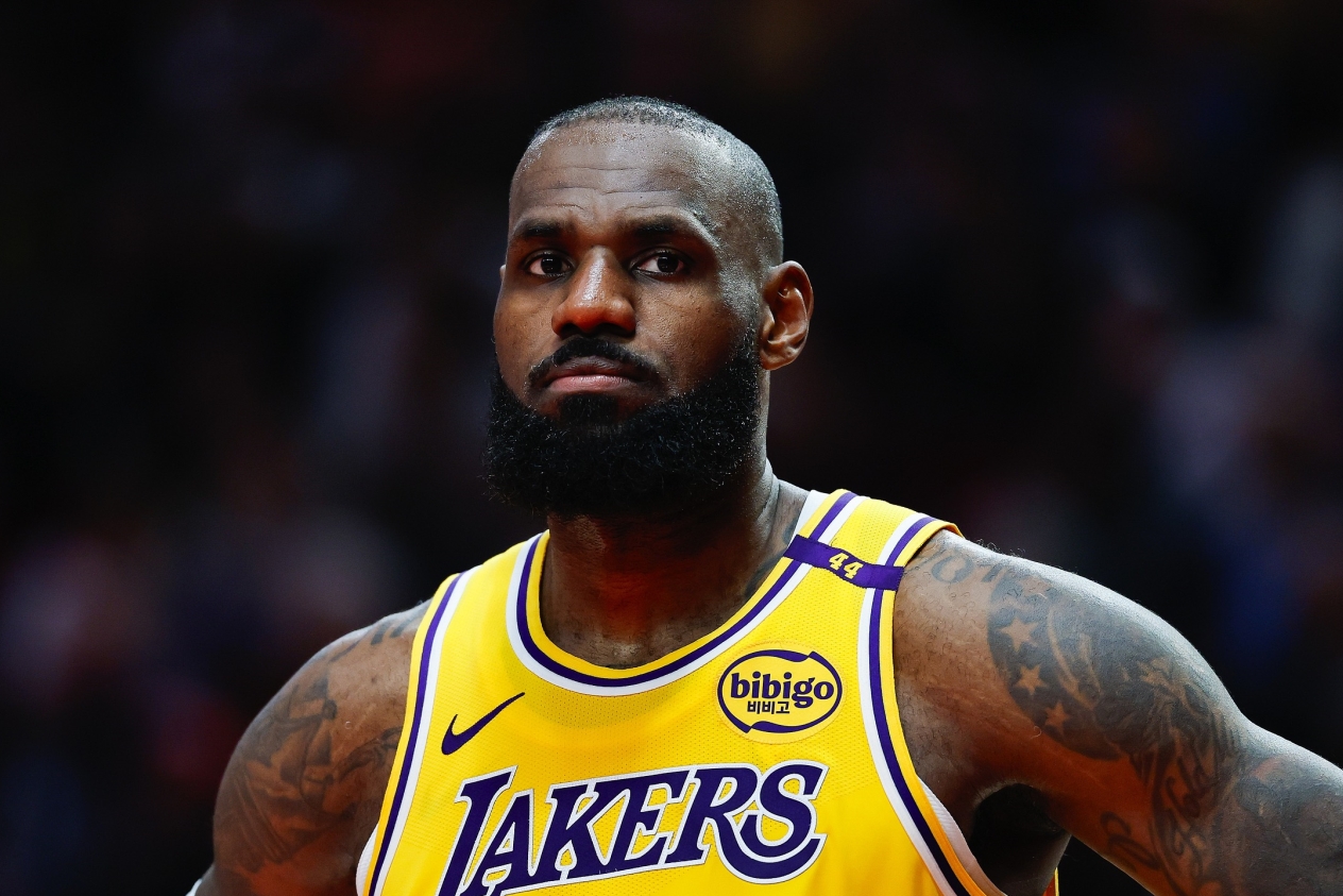 NBA官方预热：詹姆斯即将迎生涯第23季，成史上征战赛季最多的球员